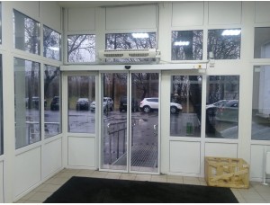 Продажа и Монтаж автоматической двери DORMAKABA Обьект Ногинская гор. Больница. Травм пункт. Ногинск, ул. Комсомольская 59.